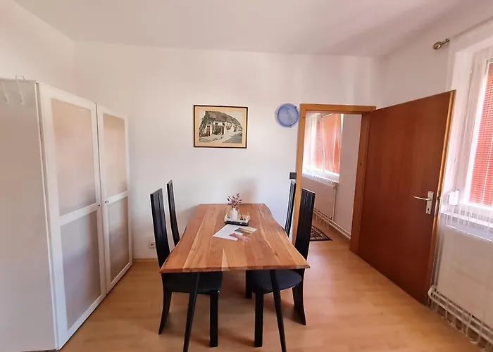 Ferienwohnungen Ödenburgerhof